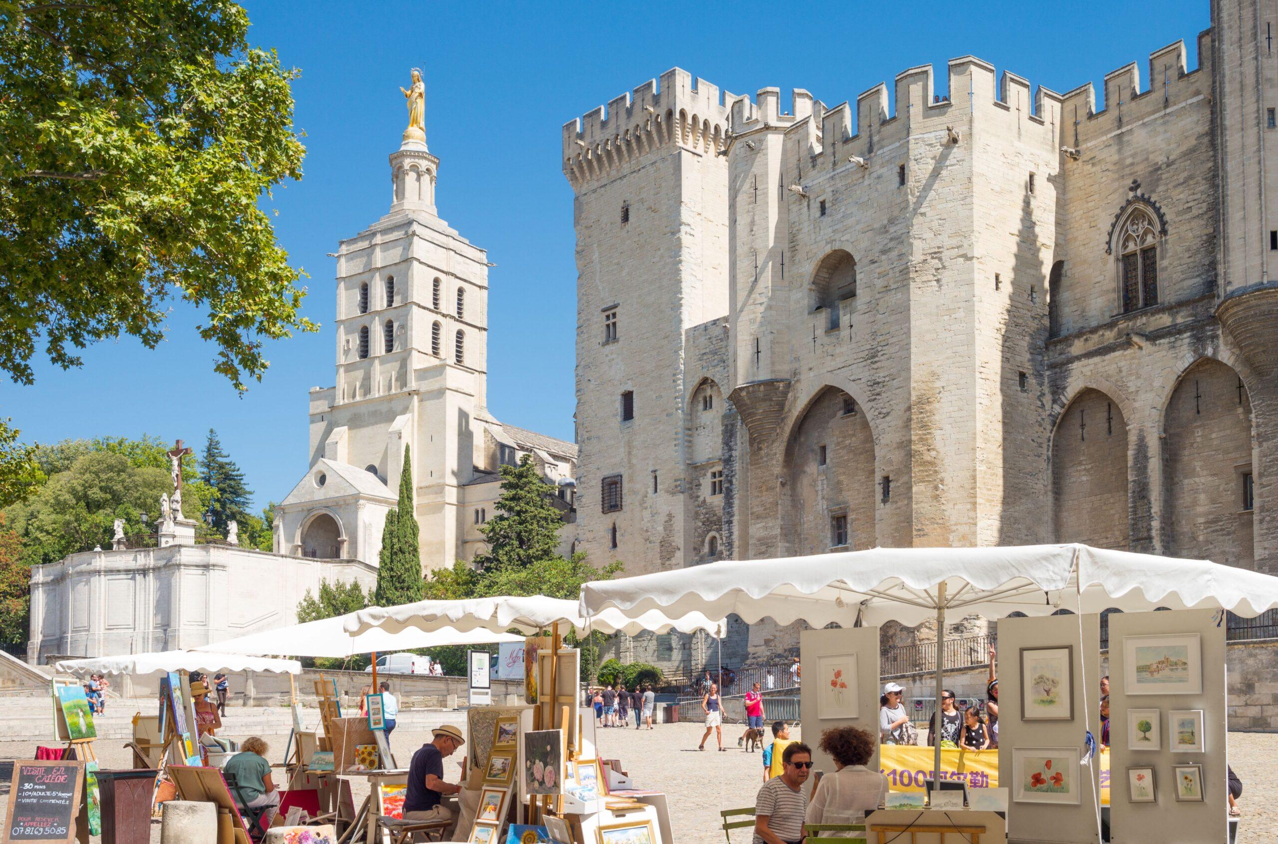 Cotes du rhone Wein: Avignon