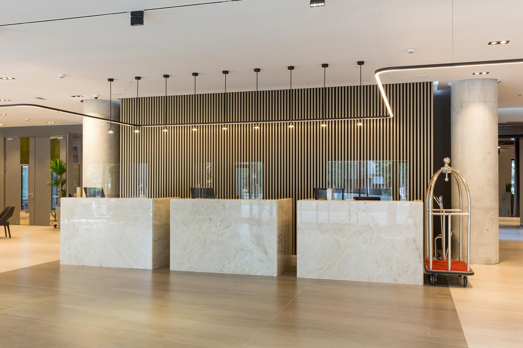 Corporate Branding & Interior Design – Klickfliese